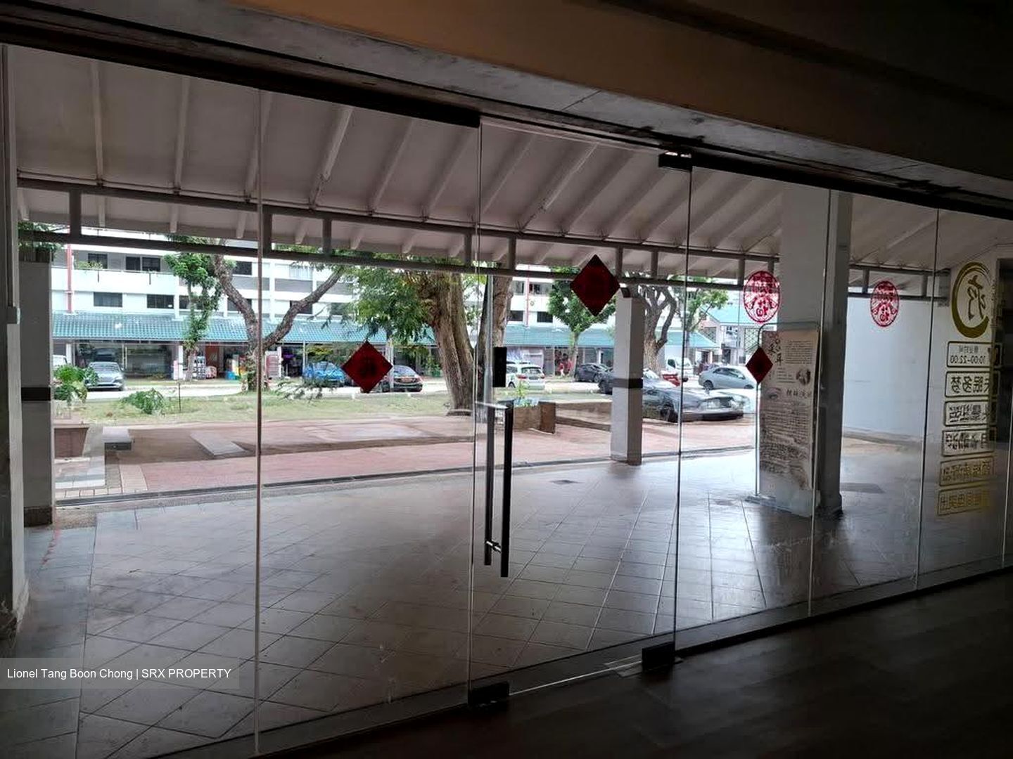 Hougang Avenue 1 (D19), Shop House #628728361